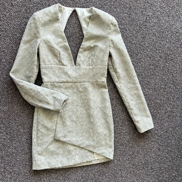 Cute cocktail dresses. Brands: Aje, By Johnny, Mossman, Joslin, Misha Collection - Picture 2 of 6